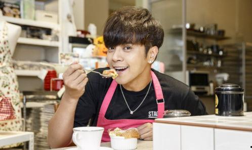 娱乐吃瓜解说博主推荐,跟随吃瓜博主一起探索明星幕后故事